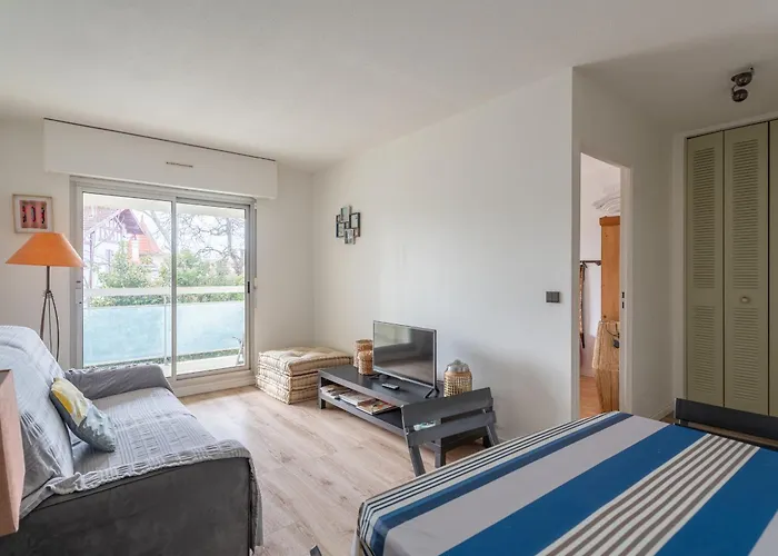 Appartement Proche Plage & Casino Avec Balcon Et Parking Prive, Arcachon - Fr-1-319-110